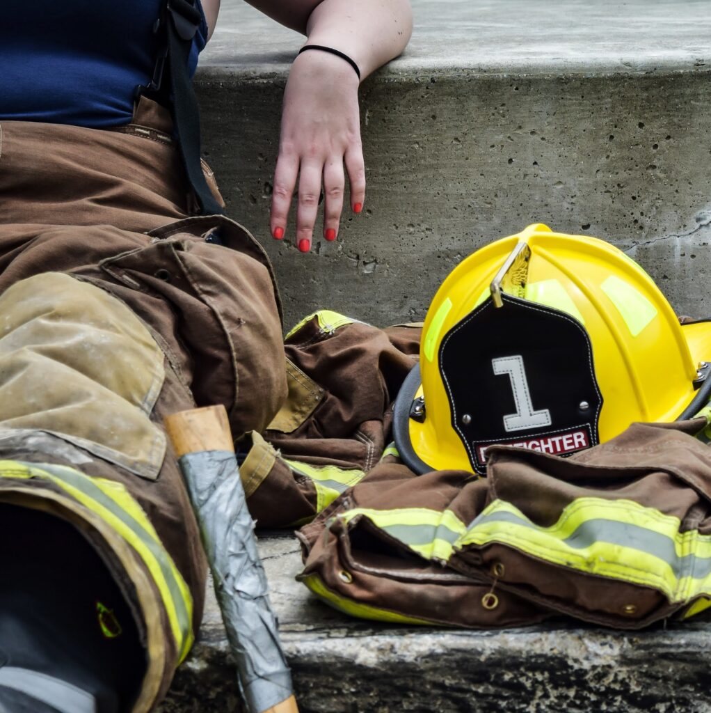 A firefighter helmet and uniform